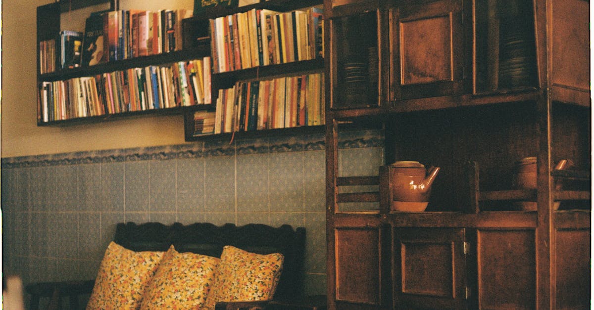 Gliniane ściany kapilarne 24–48 V DC: naturalne chłodzenie bez klimatyzacji i ciepło jak z pieca kaflowego